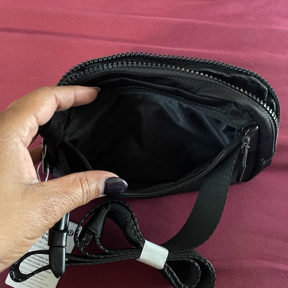 Lululemon Belt bag - Picture 4 of 4